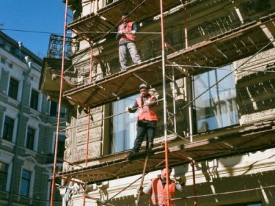 Quanti stanziamenti per la Scuola: risibili a confronto degli stanziamenti per l’edilizia